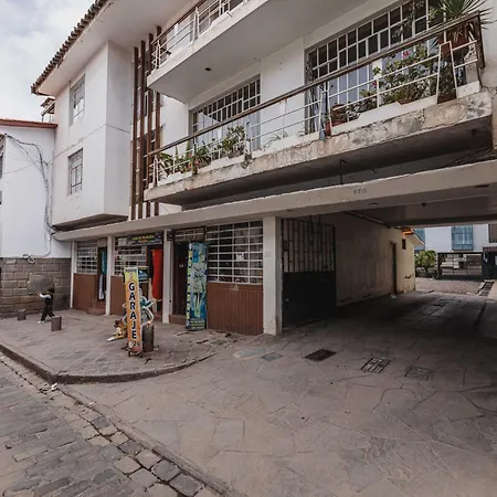 San Pedro Apartments